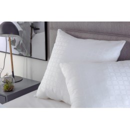 Belledorm Hotel Suite Cluster Ball Square Pillow